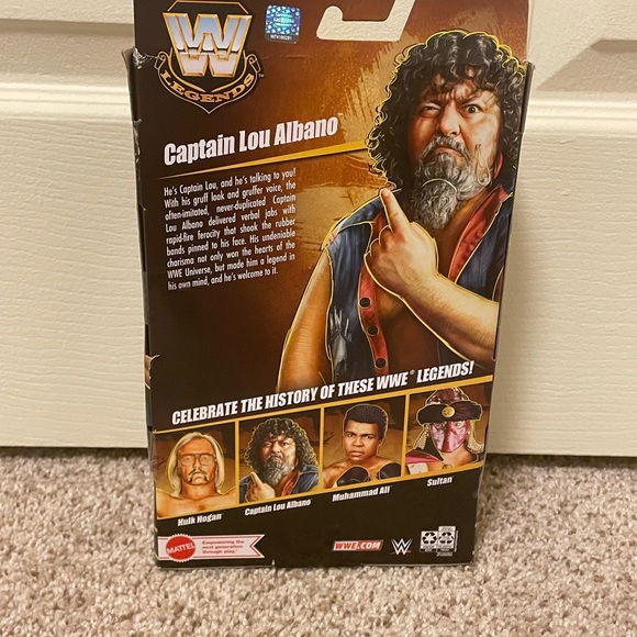 WWE‎ Captain Lou Albano Legends Elite Collection Series 22 Action Figure - Picture 2 of 2